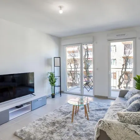 Luxurious Serviced In The French Riviera , Monaco Daire Nice
