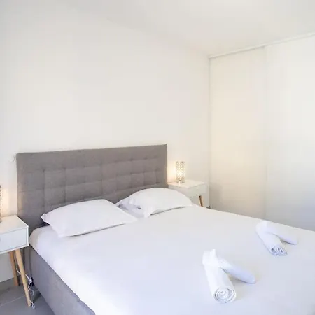 Luxurious Serviced In The French Riviera , Monaco Nice